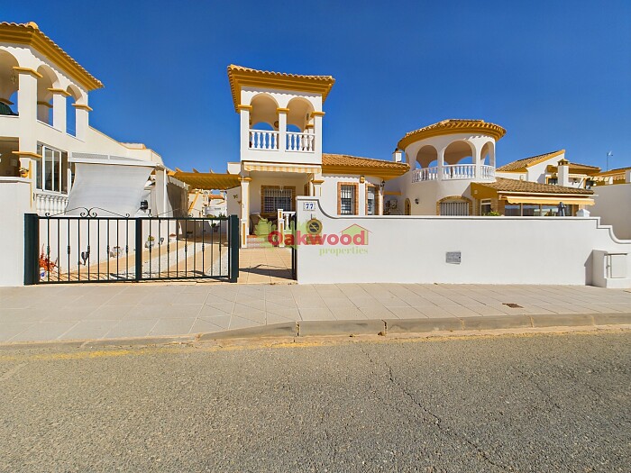 Detached Villa Pinar de Campoverde